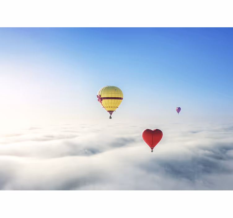 Mørklægningsgardiner børn hjerteformet ballon i himlen - TenStickers