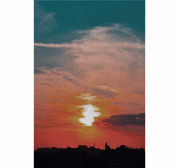 Solnedgang over byen rullegardiner med skyer - TenStickers