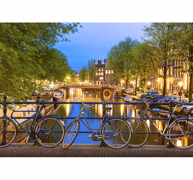 Fototapet amsterdam kanaler i skumringstid - TenStickers