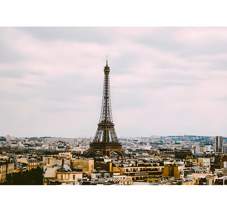 Eiffeltårnet midt i paris fototapet - TenStickers