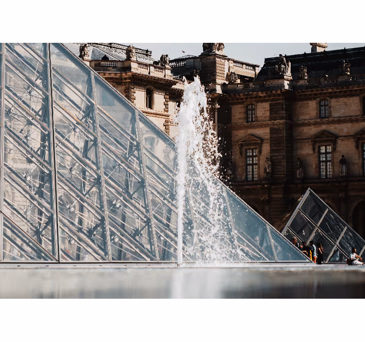 Pyramide springvand plask Paris fototapet - TenStickers