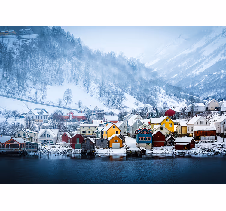 Norsk landskab snedækkede bjerge fototapet - TenStickers