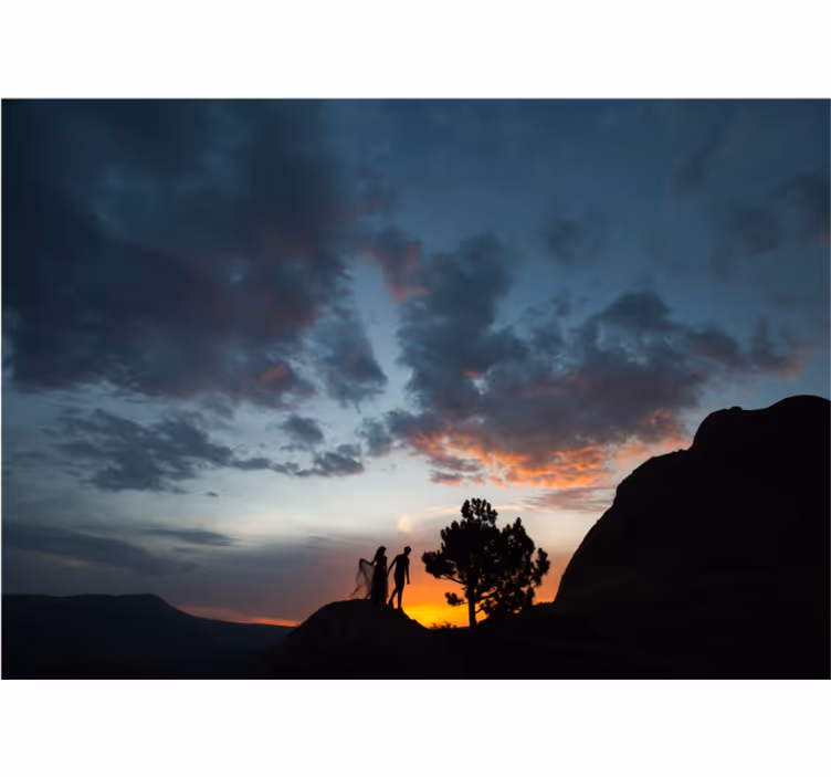 Landskab fototapet silhuet i solnedgang - TenStickers
