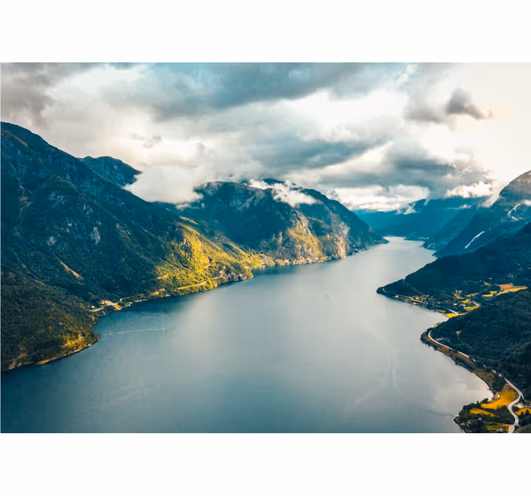 Norsk landskab flod natur fototapet - TenStickers