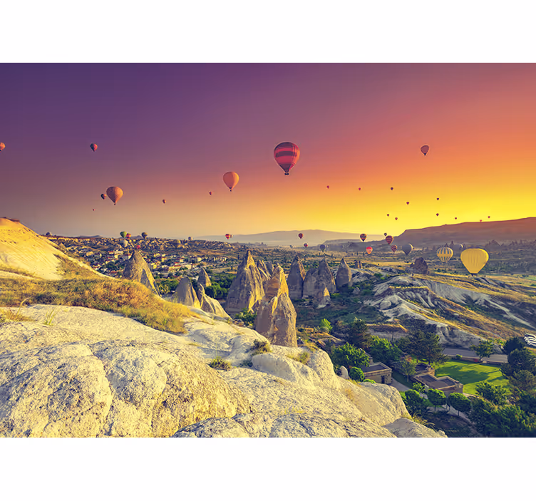 Luftballoner, der flyver over fototapet - TenStickers