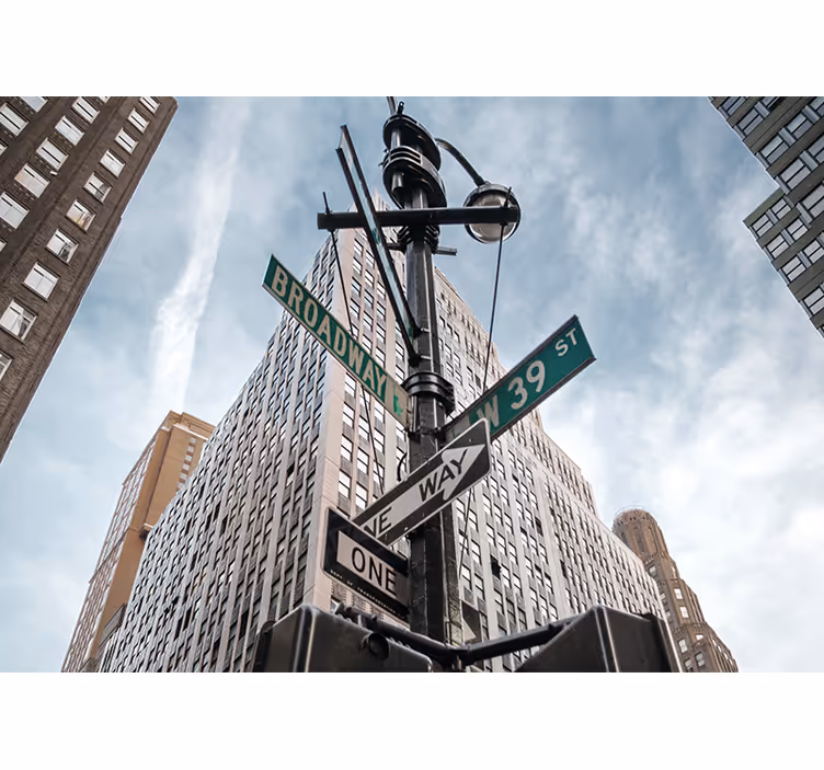 New york fototapet broadway gadeskilt - TenStickers