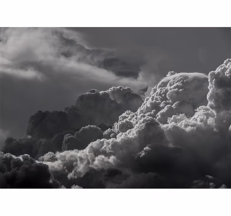 Sort og hvid himmel med skyer fototapet - TenStickers