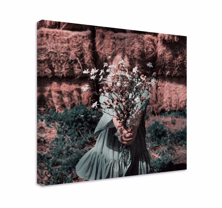 Pige med blomster blomster og planter lærredsbillede - TenStickers