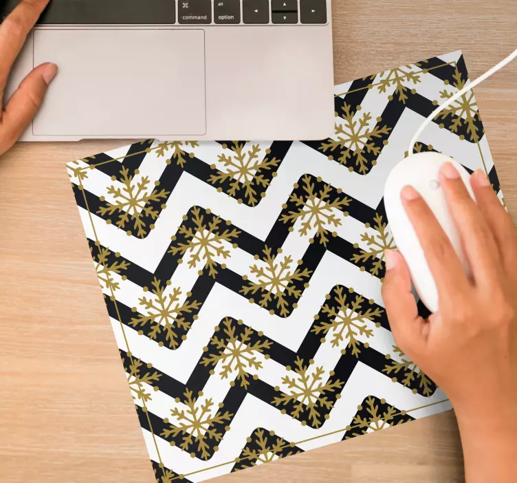 Gyldne snefnug på striber julemusemåtte - TenStickers