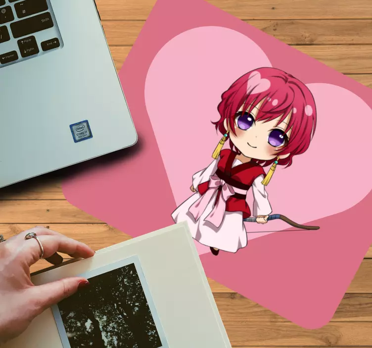 Lille chibi karakter anime musemåtte - TenStickers