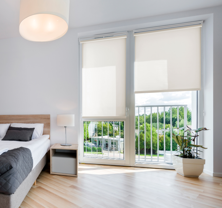 Cremefarvet transparent rullegardin - TenStickers