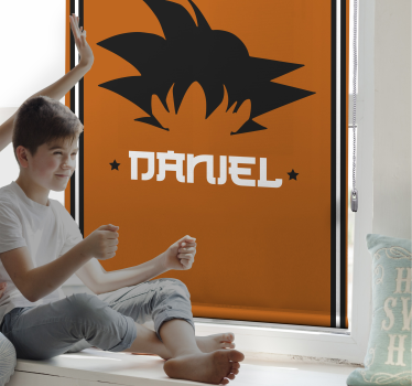 Goku silhuet med navn rullegardiner - TenStickers