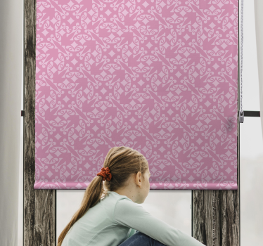 Lyserød ornamental klassisk rullegardin - TenStickers