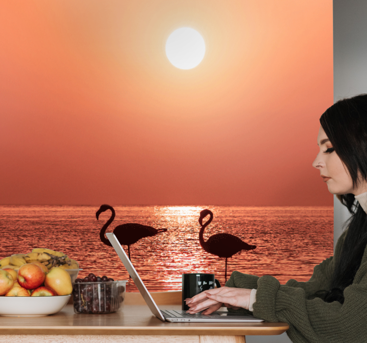 Solopgang flamingoer i vand gangen fototapet - TenStickers
