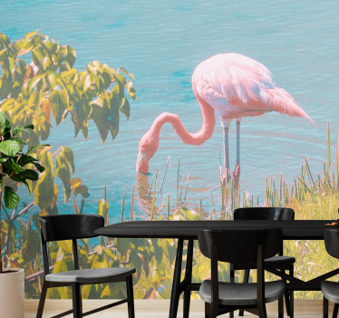 Flamingo i vand fototapet i stuen - TenStickers