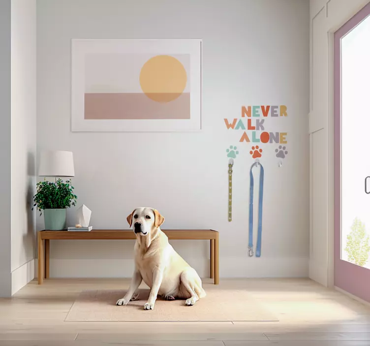 Aldrig gå alene med en hundeløkke wallsticker - TenStickers