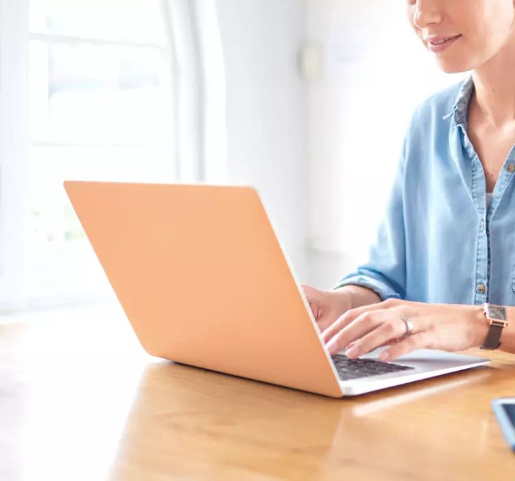 Peach fuzz cover til bærbar - TenStickers