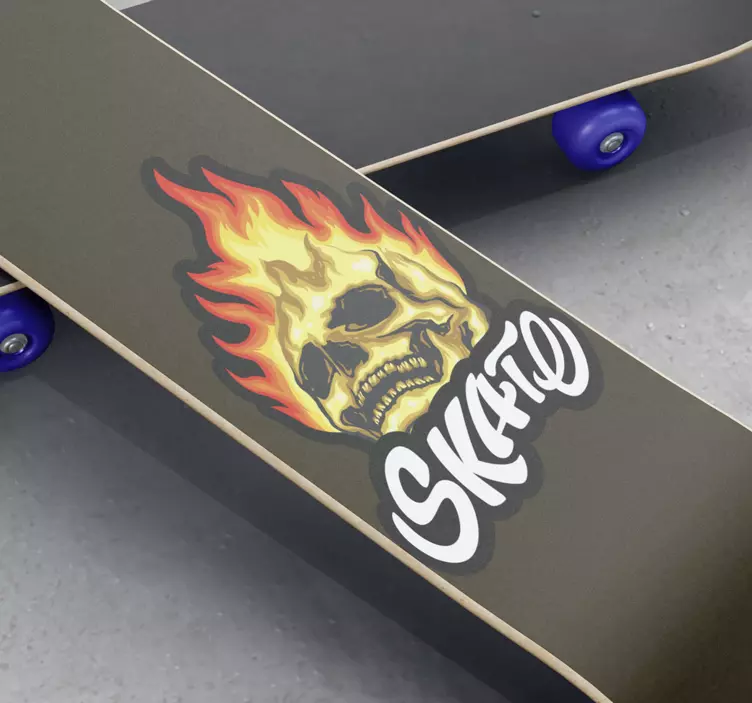 Flamme kranium skateboard klistermærke - TenStickers