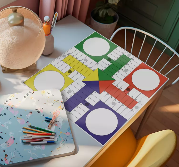 Klassisk ludo møbler klistermærke - TenStickers