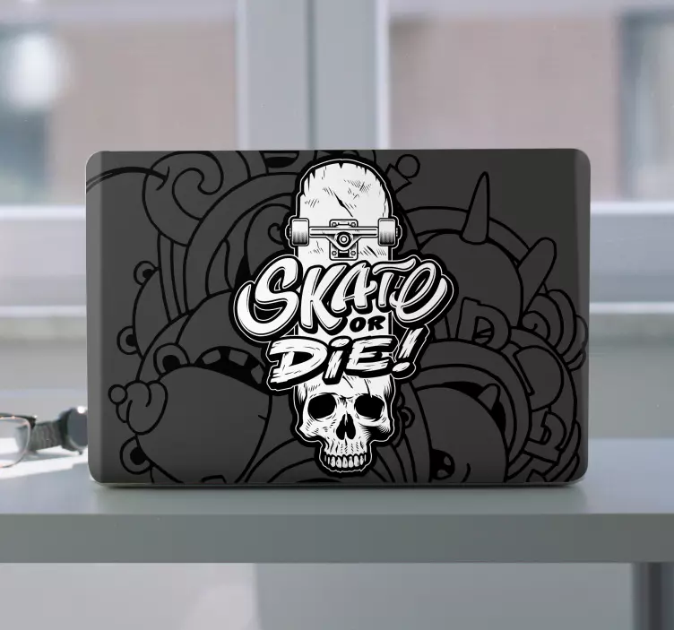 Skate grave graffiti laptop vinyl skins - TenStickers