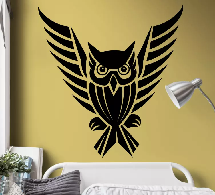 Sort ugle med åbne vinger wallsticker - TenStickers