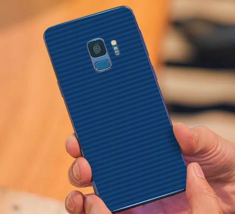Stribet blåt omslag Samsung klistermærke - TenStickers
