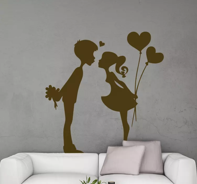 Ungt kysse par elsker klistermærke - TenStickers