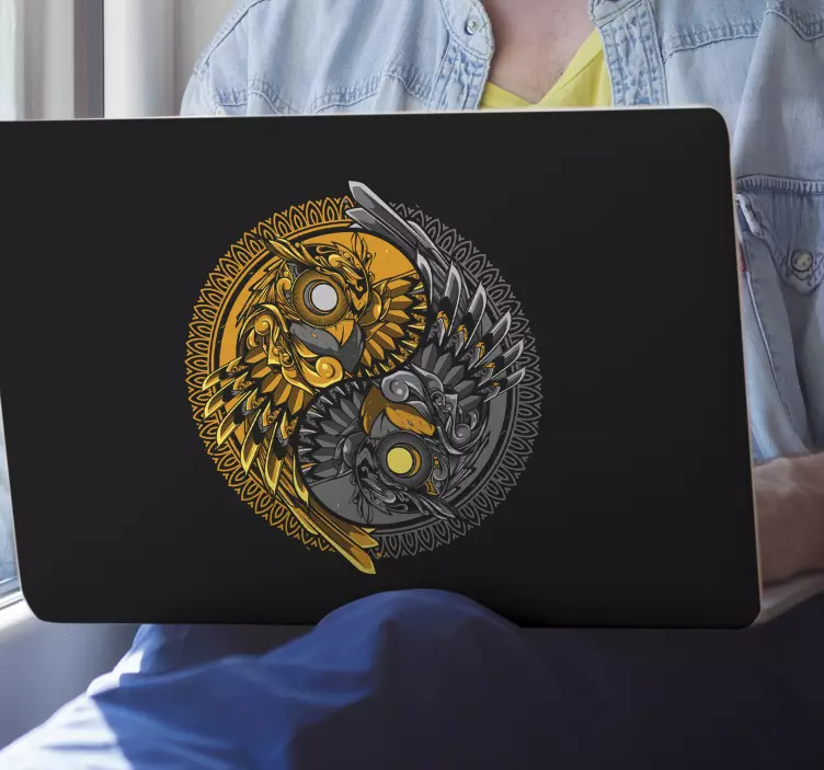 Yin yang ugle doodle ornament laptop skind - TenStickers