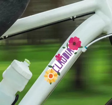 Blomster med navn klistermærker til cykel - TenStickers