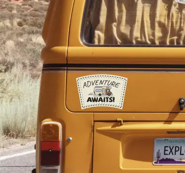 Eventyr venter klistermærke til campingvogn - TenStickers