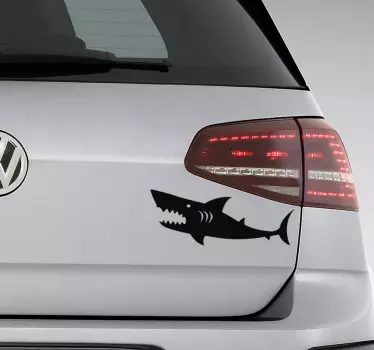 Farlig haj klistermærke til bil - TenStickers