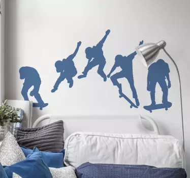 Mand med skate vægoverføringsbillede - TenStickers
