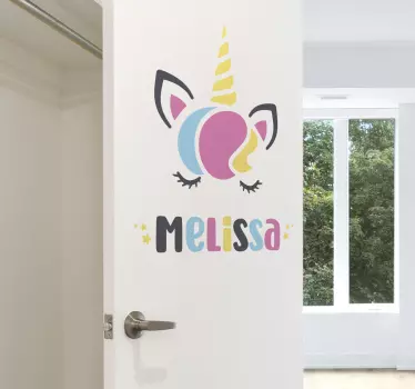 Personligt enhjørning navn wallstickers til dør - TenStickers