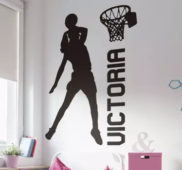 Spiller gør makker med navn basketball vægklistermærke - TenStickers
