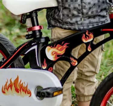 Wild fire illustration klistermærke til cykel - TenStickers