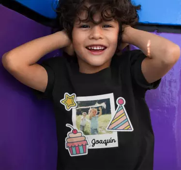 Børns fødselsdagst-shirt med foto - TenStickers