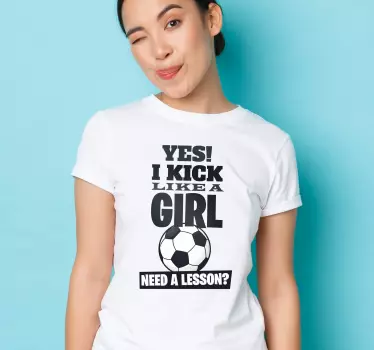 I kick like a girl t-shirt - TenStickers