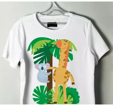 Koalaer, der krammer en giraf -børneskjorte - TenStickers