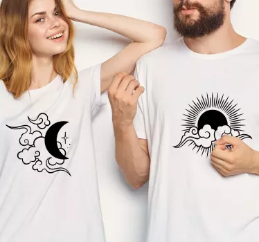 Måne, sol og skyer matchende skjorter til par - TenStickers