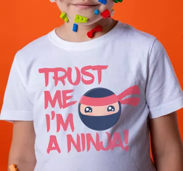 Ninja stol på mig t-shirt til børn - TenStickers