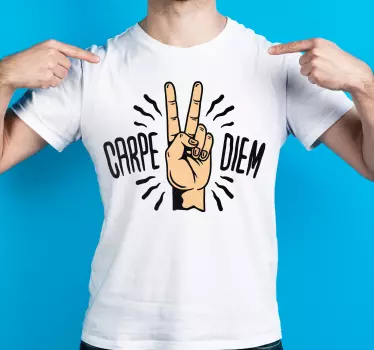 Original t-shirt carpe diem håndgestus - TenStickers
