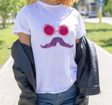 Original t-shirt med cool solbriller og mustache - TenStickers