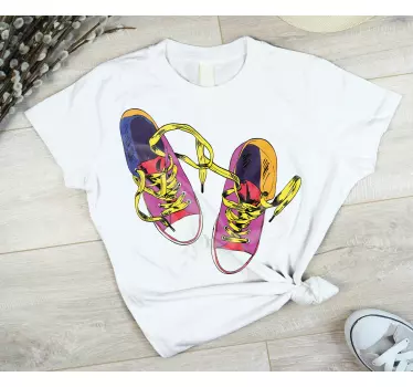 Original t-shirt med farverig sneakers illustration - TenStickers