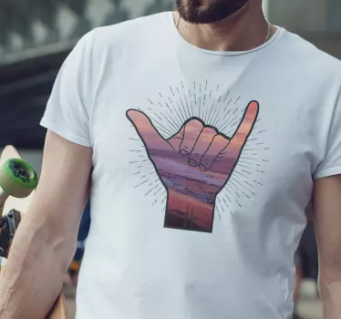 Shaka hånd med hav t-shirt - TenStickers