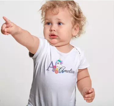 Søde dyr enhjørning med navn T-shirts med navn - TenStickers