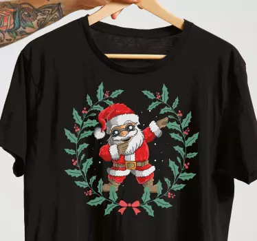 Tegneserie julemanden laver en dab jul tee shirts - TenStickers
