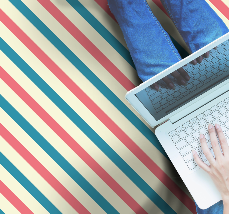 Stribede vinyl tæppe med abstrakte farvediagonaler - TenStickers